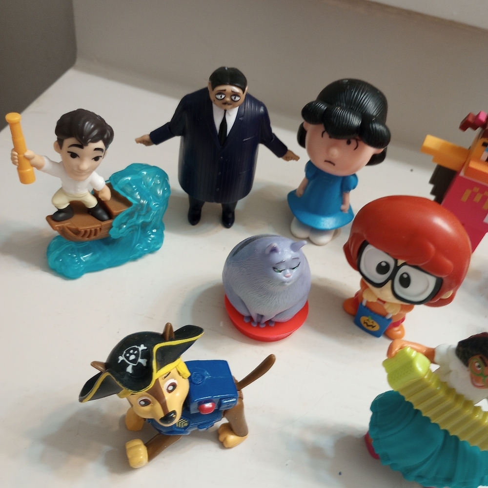 Miscellaneous Bundle Of Small Toys 10 Pieces - Picture 3 of 4